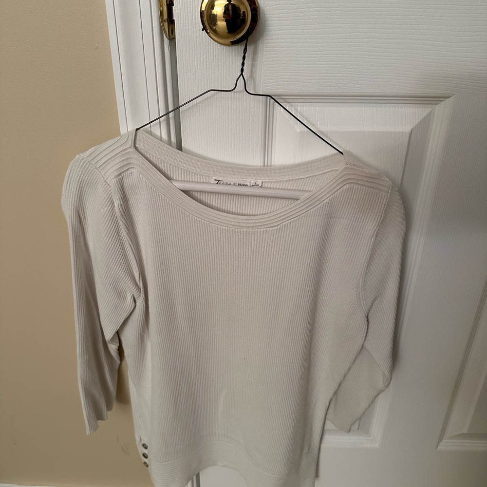 Avenue Off-White Ribbed Top